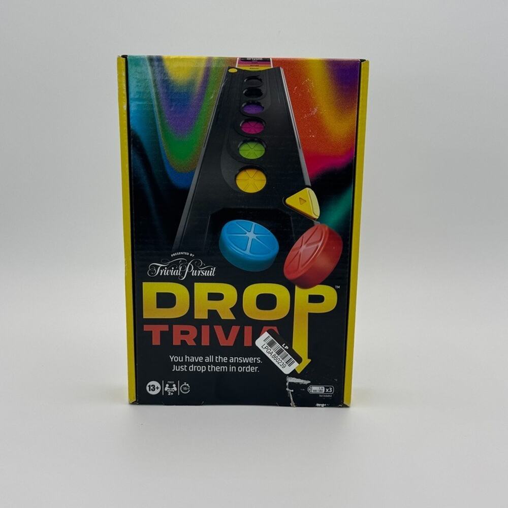 Hasbro Drop Trivia Electronic Board Game Trivial Pursuit Family Party Game NEW - Picture 2 of 7
